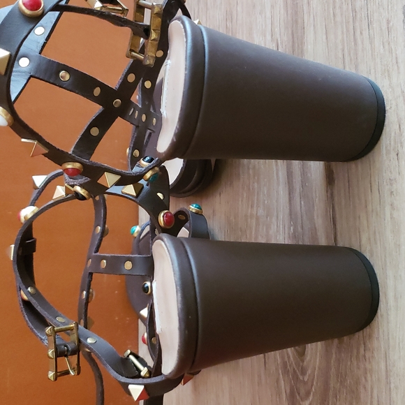 Valentino Garavani Rockstud block heel sandals **Rare, LIMITED edition - Picture 6 of 14